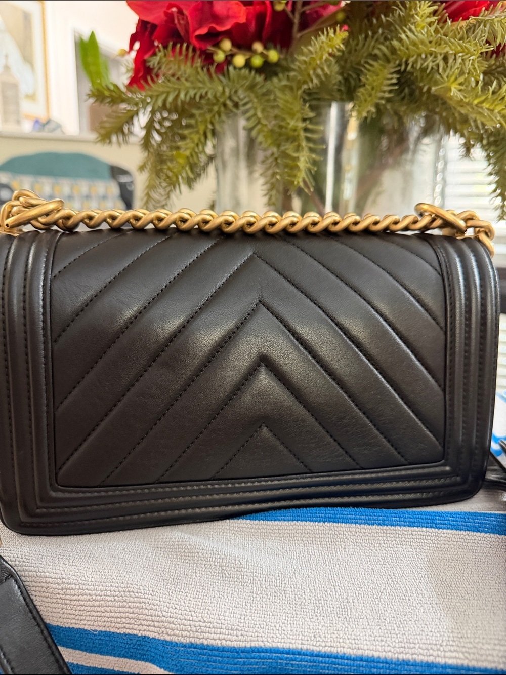 Authentic CHANEL Black Quilted Chevron Boy Bag with Gold Hardware - Picture 3 of 15